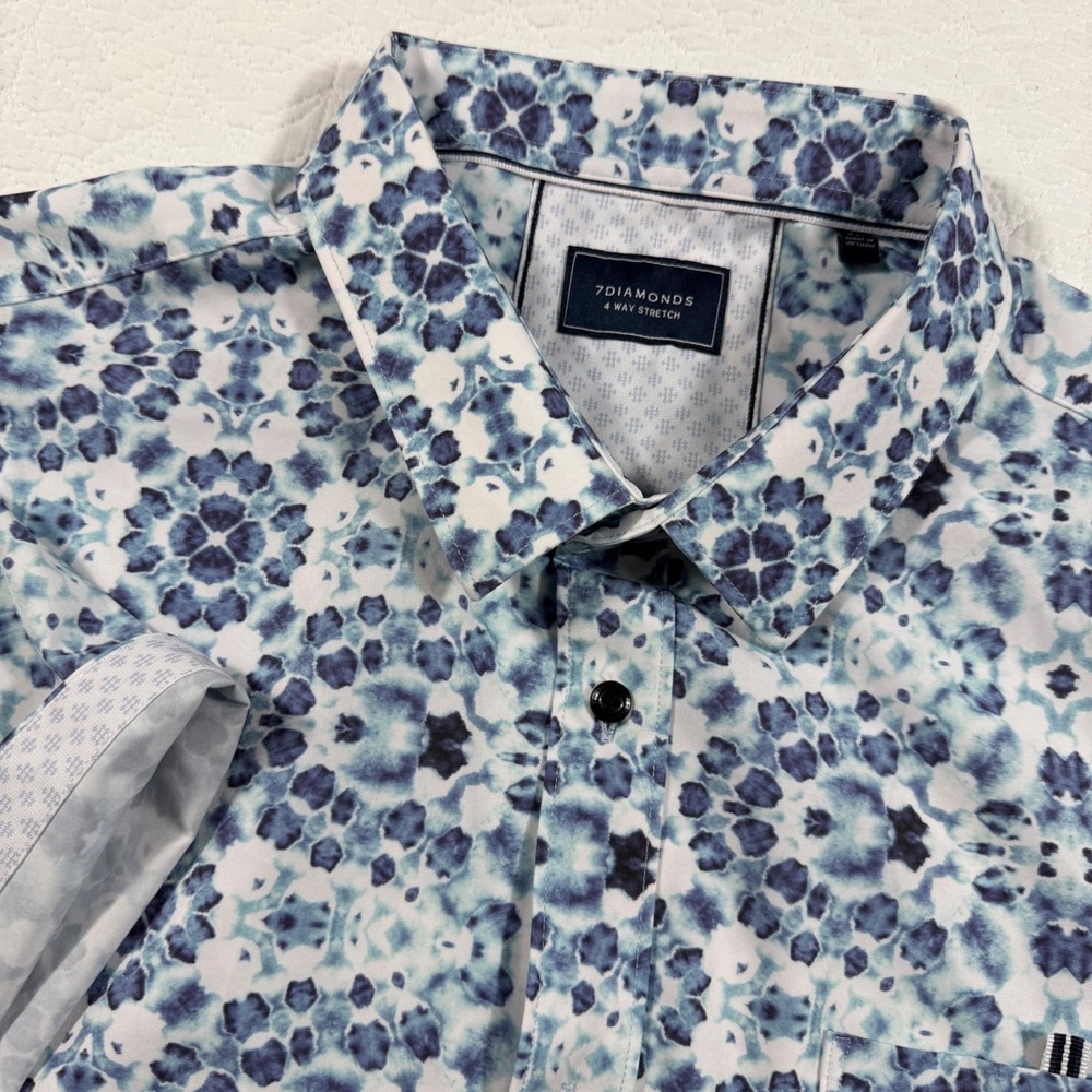 7 Diamonds Short‎ Sleeve Button Down Mens XXL Blue Geometric 4 Way Stretch EUC